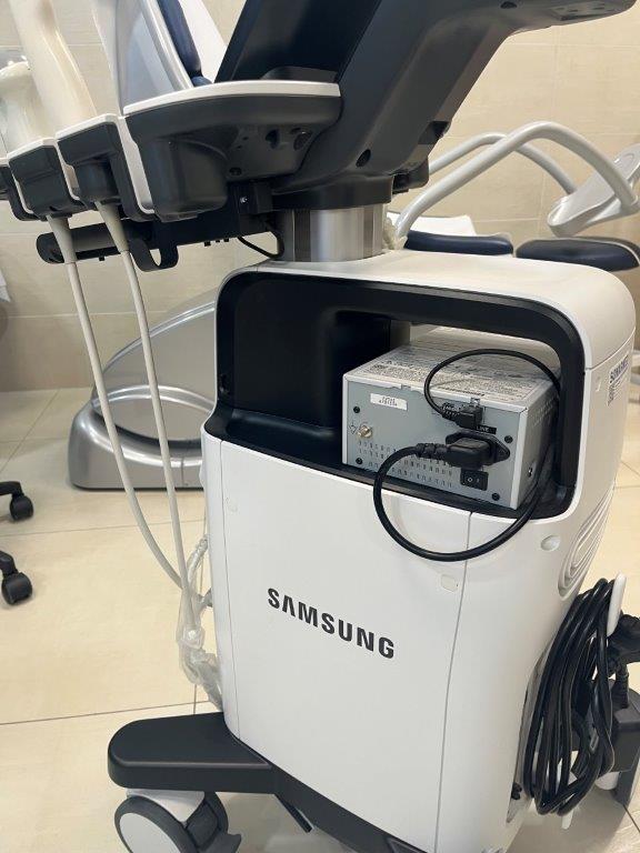 Használt Samsung HS40 ultrahang készülék 3D/4D hasi és 2D hüvelyi fejjel