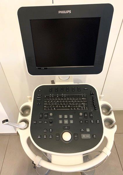 Használt Philips HD5 ultrahang készülék egy darab hüvelyi vizsgálófejjel