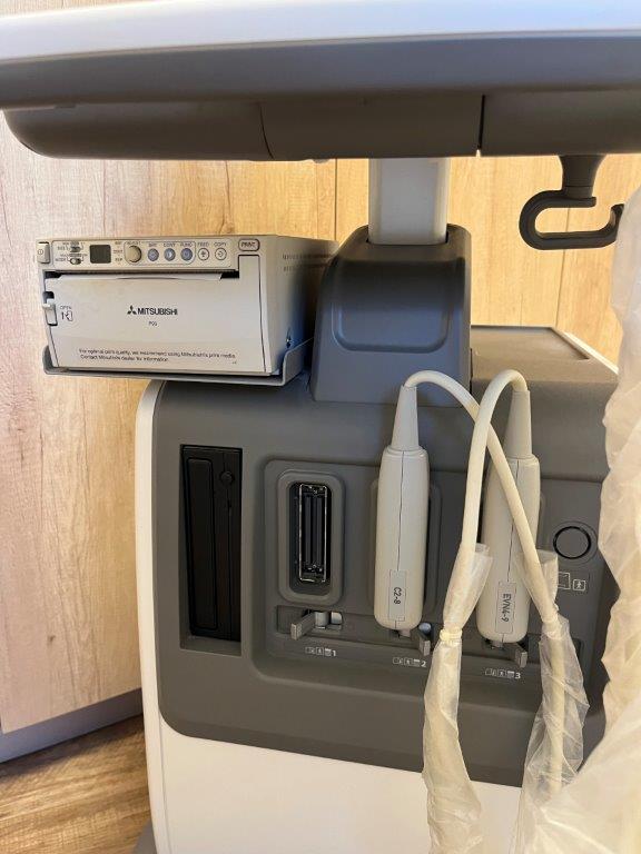 Használt SonoAce R7 típusú ultrahang készülék szülészeti, nőgyógyászati, radiológiai célra