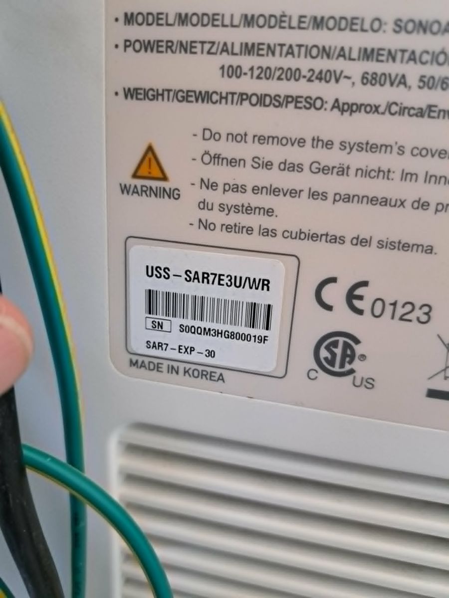 Használt SonoAce R7 típusú radiológiai ultrahang készülék tartozékokkal